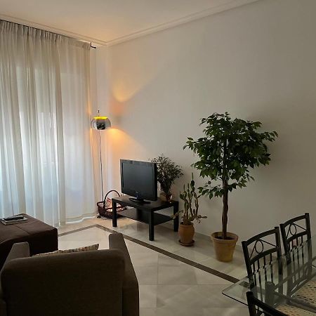 Very Nice Apartament. City Center. Private Parking Sevilla Kültér fotó