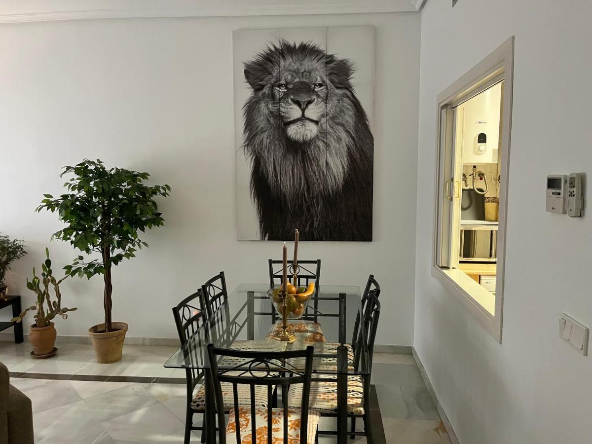 Very Nice Apartament. City Center. Private Parking Sevilla Kültér fotó