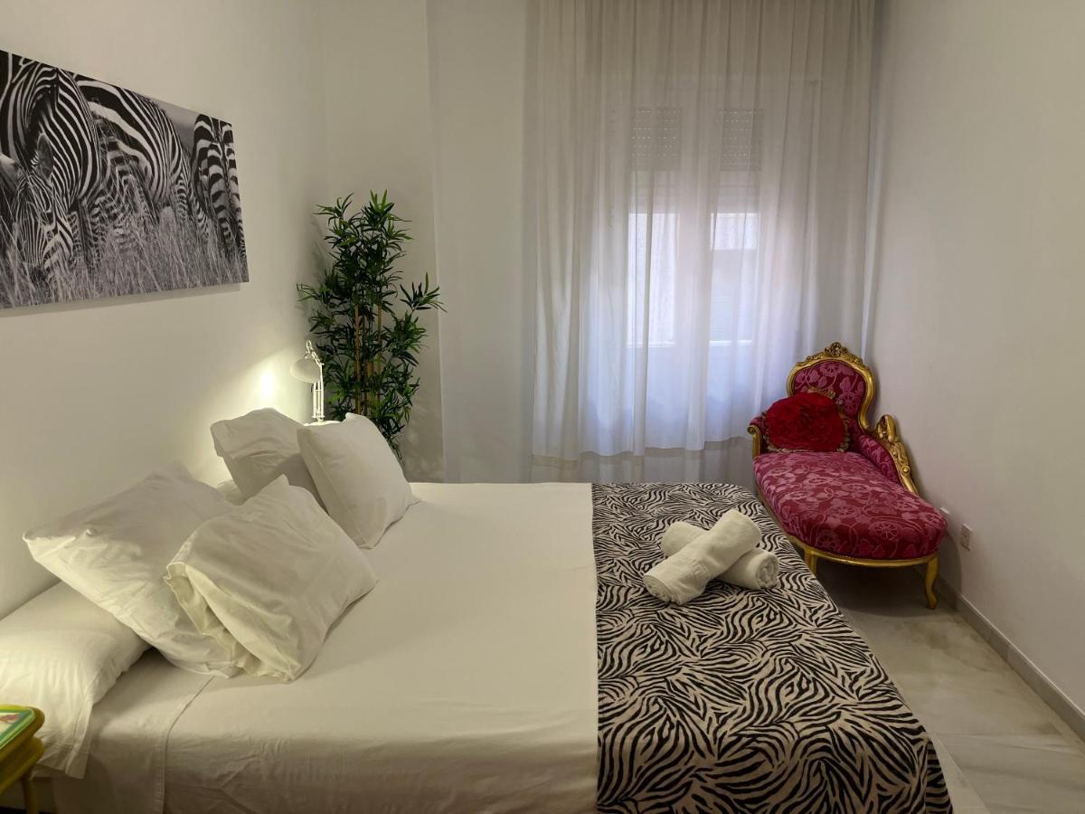 Very Nice Apartament. City Center. Private Parking Sevilla Kültér fotó